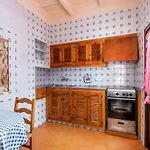 Camps 4 Bedroom House, * シウタデリャ