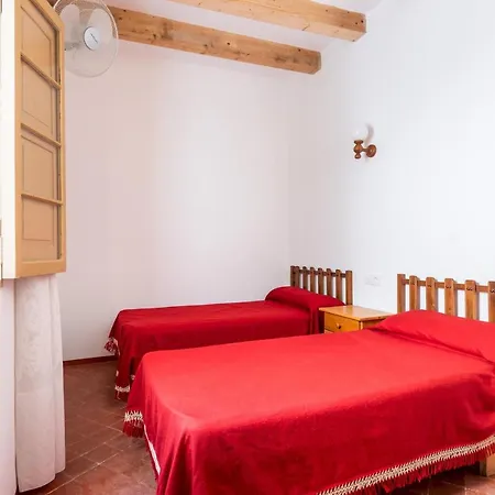 Camps 4 Bedroom House, 度假居 *